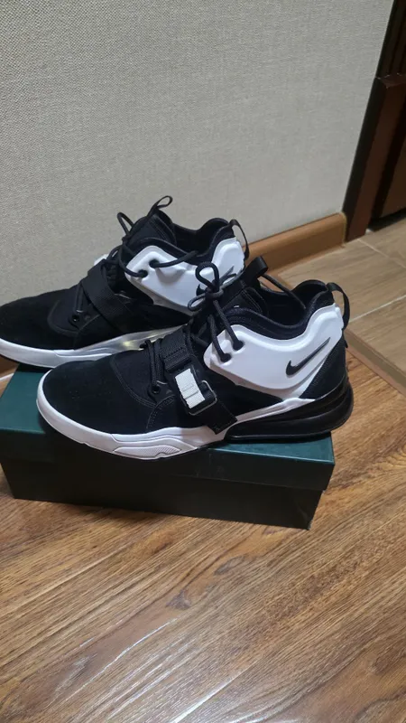 Мужские кроссовки "NIKE AIR FORCE 270" оригинал — фото 1