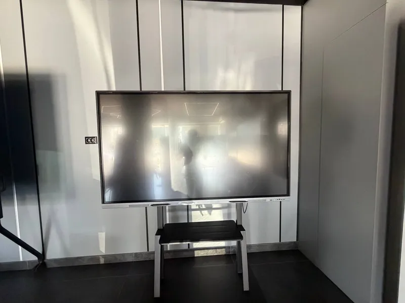 Intouch smart doska (65 dyum) 5 Intouch smart doska (65 dyum) 5