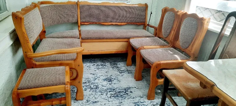 кухонный уголок со столом со стульями 1 кухонный уголок со столом со стульями 1