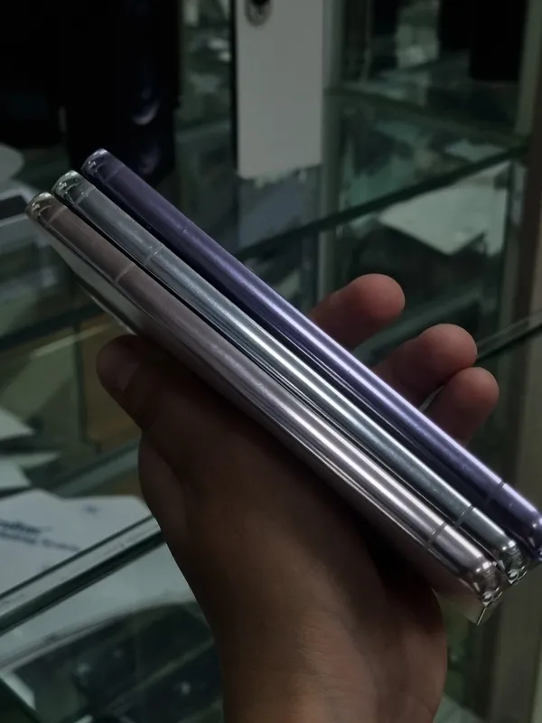 Samsung S22 3