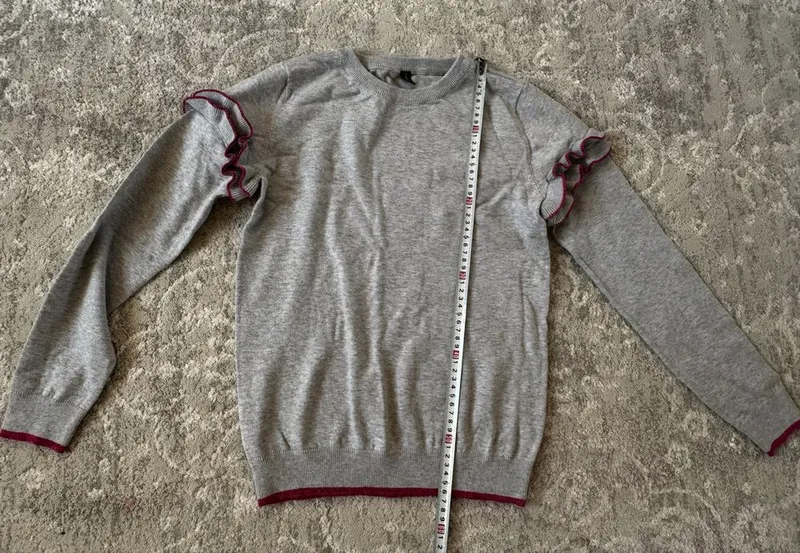 Свитеры худи gap,jordan,pink,chibo 10-11 лет 4 Свитеры худи gap,jordan,pink,chibo 10-11 лет 4