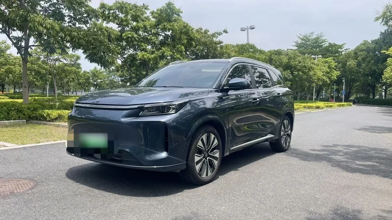 Dongfeng Landian E5 Plus 7 oʻrindiqli 1