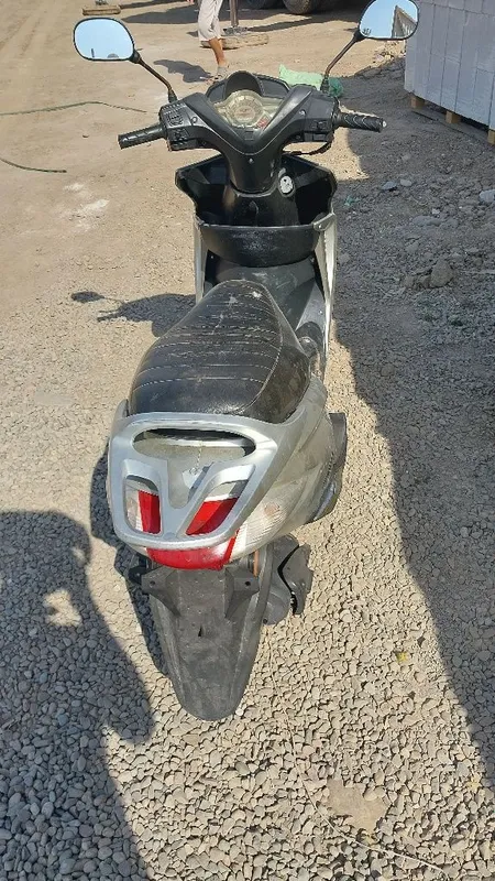 Skuter sotiladı xolatı yaxshı 1 Skuter sotiladı xolatı yaxshı 1