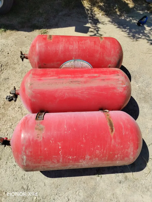 Метан газ балон 100 талик 3 дона 65 талик 1 дона