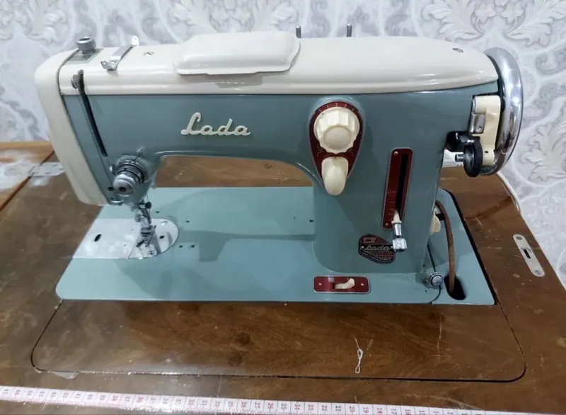 Lada 2371 швейная машина