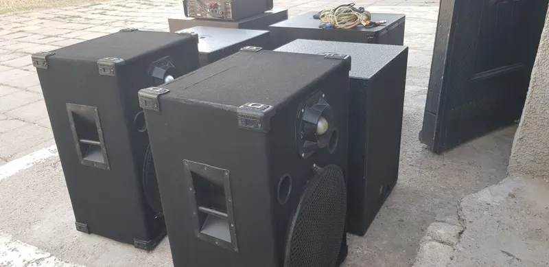 Аренда калонка аппарат Arenda kalonka Комплект калонка микшер усилител 4 Аренда калонка аппарат Arenda kalonka Комплект калонка микшер усилител 4