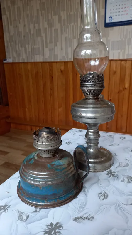 Керосиновые лампы. Две штуки