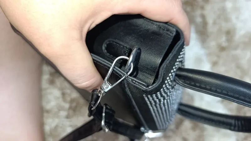 *продам сумочку чёрную 6 *продам сумочку чёрную 6