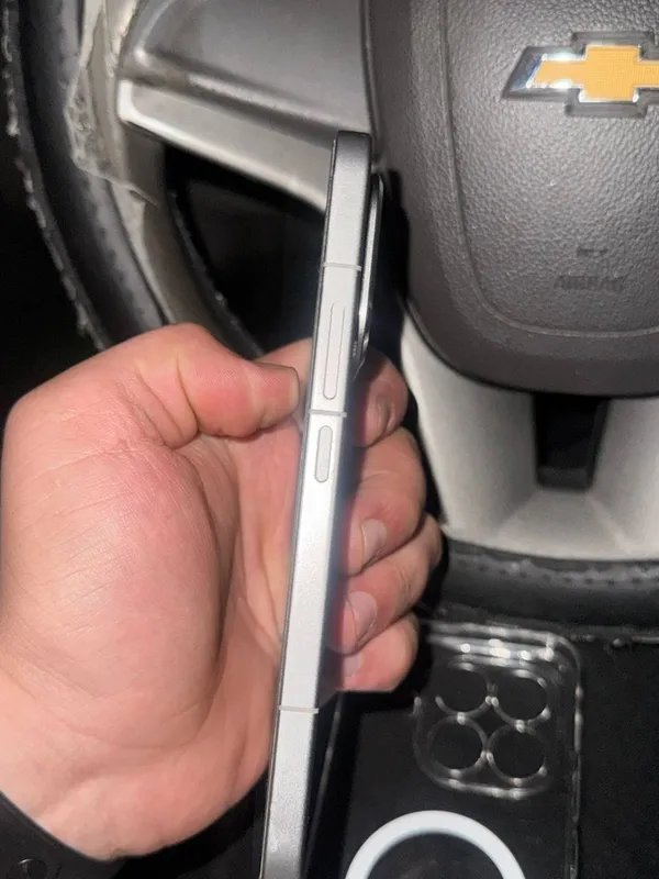 Продаётся Xiaomi 15 t pro 12/512 6