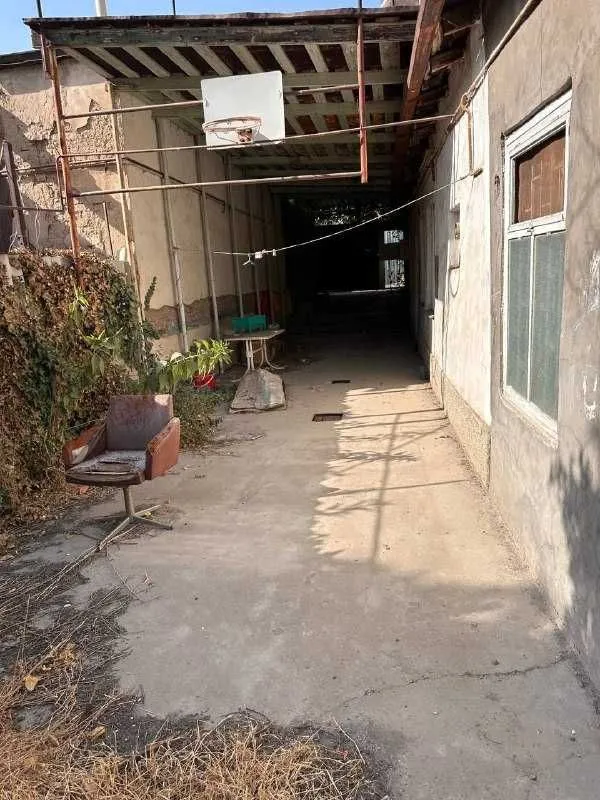 Парк Тельмана ор-р Асака махалля Фасад 10,3м Участок 2,6сот 4ком 70м2 — фото 3