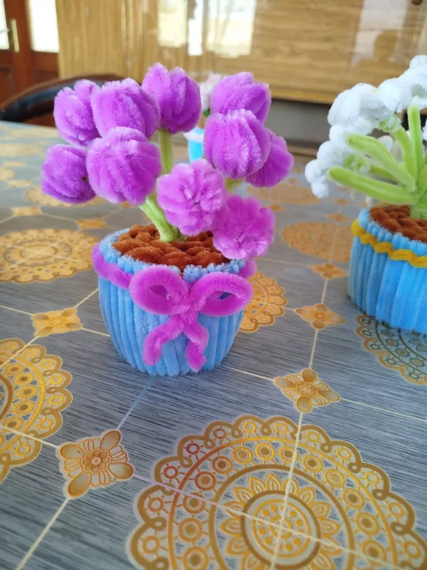 kichkina Lola gullar chiroyli qul mexnati — фото 2