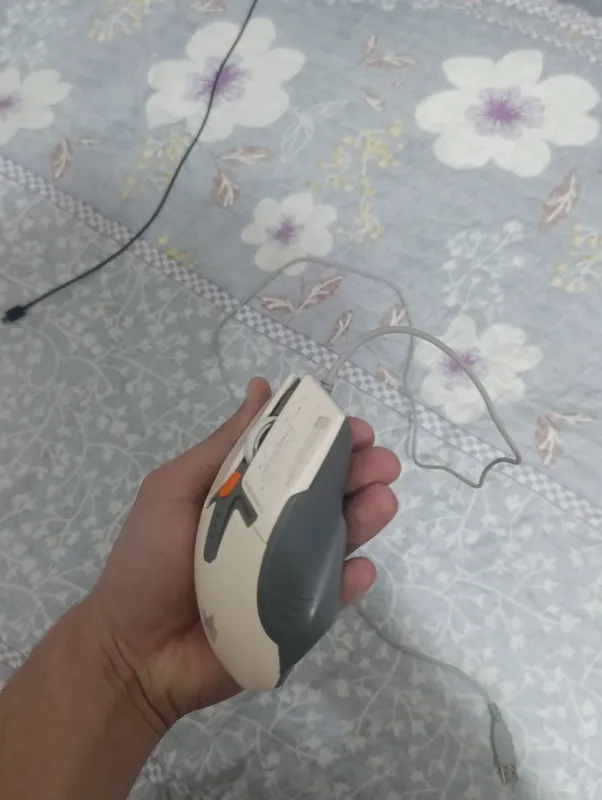 XUNFOX kompaniyasining o‘yin va ofis sichqonchasini sotaman 3 XUNFOX kompaniyasining o‘yin va ofis sichqonchasini sotaman 3