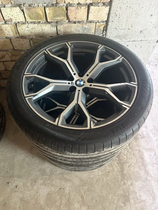 yokohama advan sport с дисками bmw 21 1 yokohama advan sport с дисками bmw 21 1