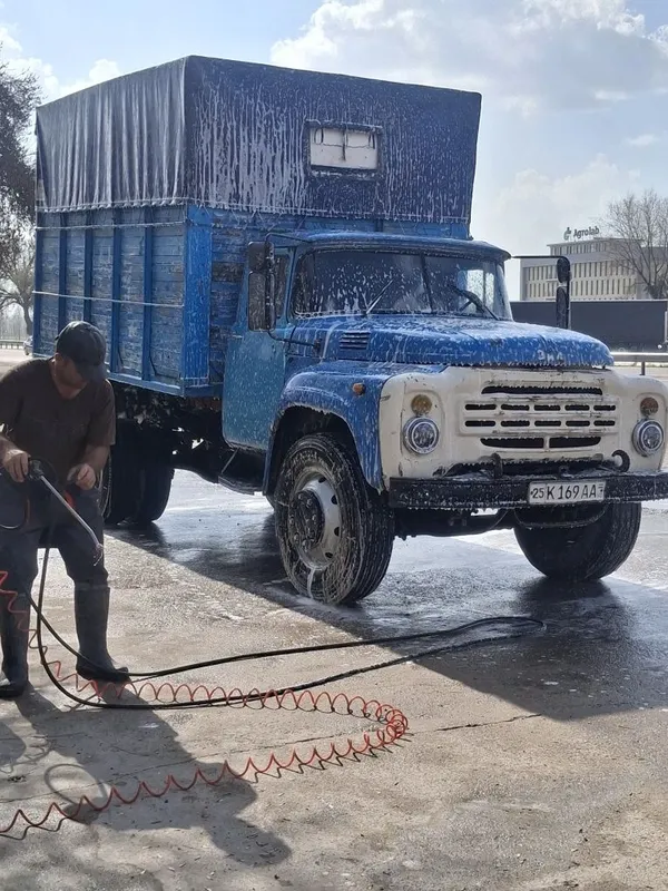 Zil 138 sotiladi 4 Zil 138 sotiladi 4