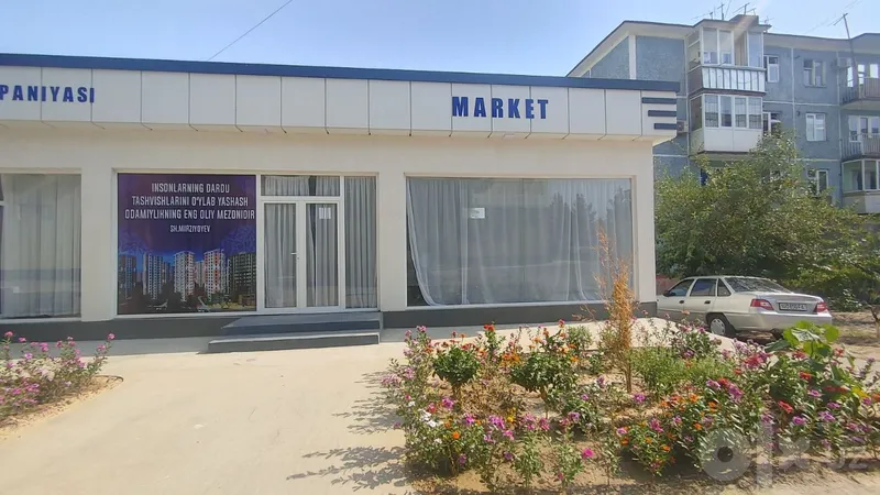 Shaxar Markazidan Noturar Bino Sotiladi 5 Shaxar Markazidan Noturar Bino Sotiladi 5