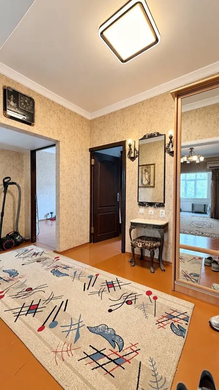 3-комнатная квартира, 100 м², Мирабад 4 3-комнатная квартира, 100 м², Мирабад 4