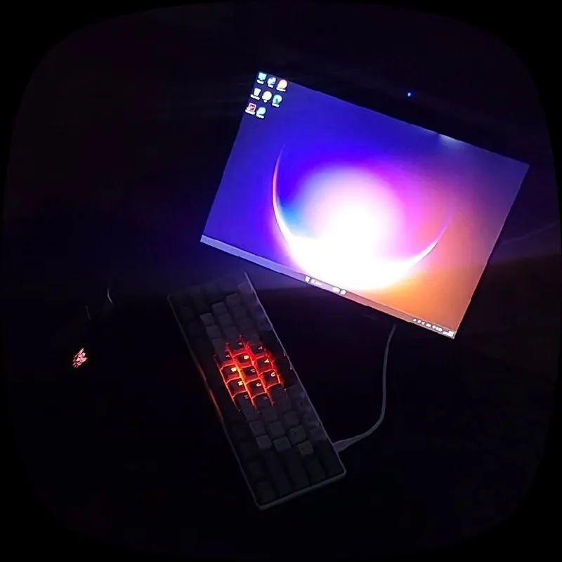 Laptop ddr 5 intel 5 hz 60 ofis uchun zor