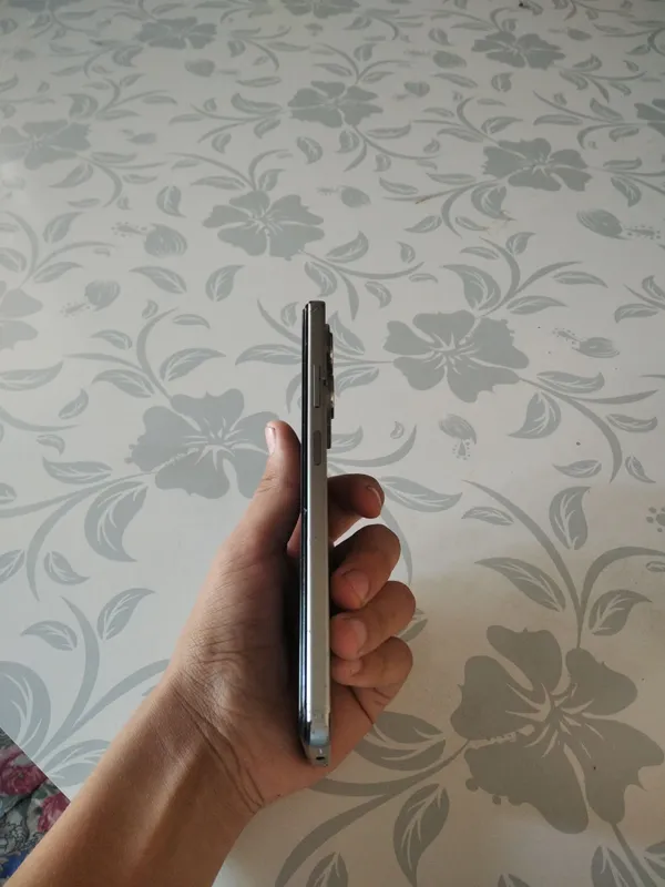 Infinix Hot 50 i — фото 2