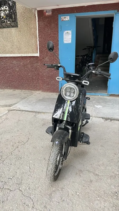 Продаётся электроскутер 1 Продаётся электроскутер 1
