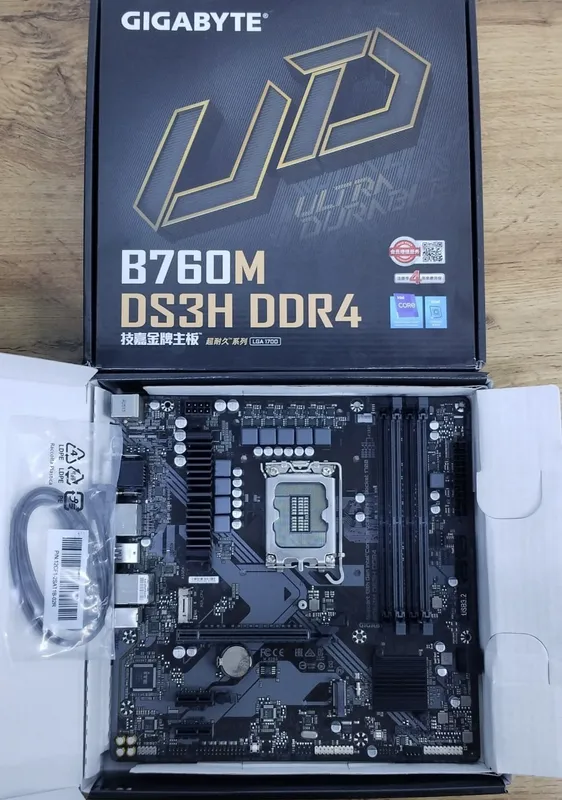 Gigabayt B760M DS3H DDR4 Gigabayt B760M DS3H DDR4
