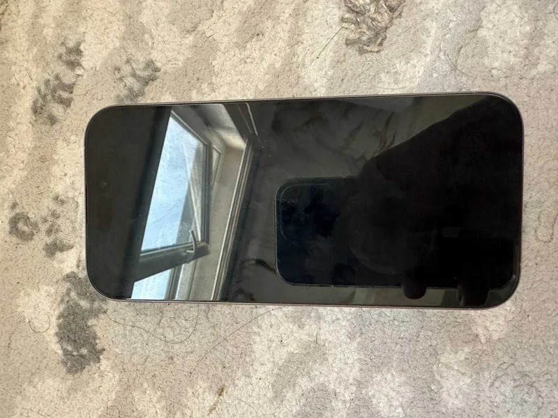 iPhone 16 Pro 128 ГБ, ёмкость 90% 2 iPhone 16 Pro 128 ГБ, ёмкость 90% 2