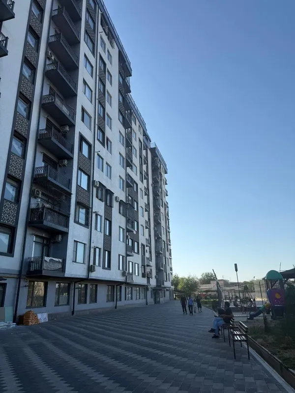 Продаётся 3-комнатная квартира в ЖК «Янги Себзар» (white box) 1