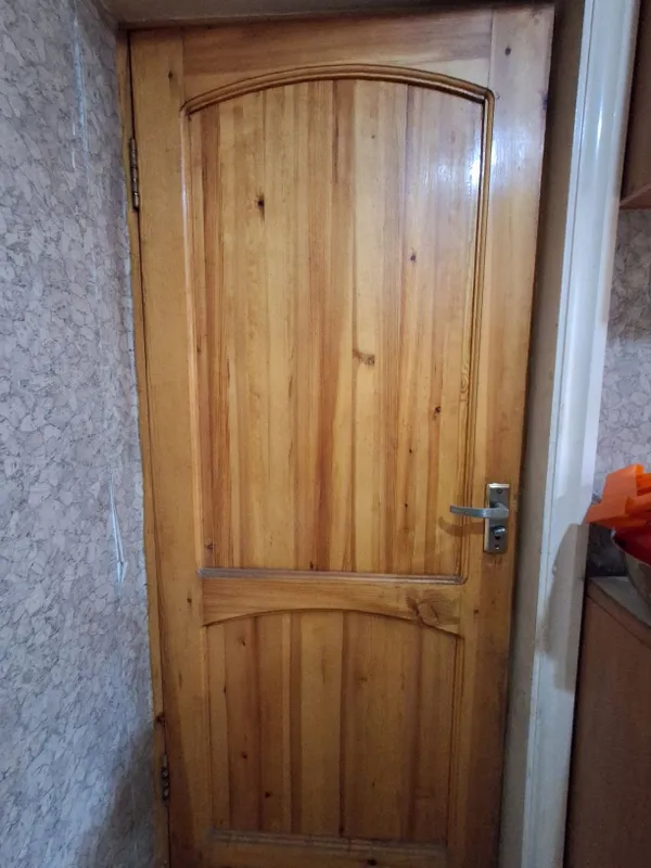 Межкомнатные двери в отличном состоянии (7 штук) цена за штуку. 4 Межкомнатные двери в отличном состоянии (7 штук) цена за штуку. 4