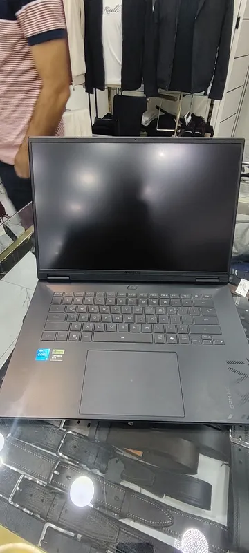 Ноутбук Gigabyte, 16 ГБ ОЗУ, SSD 512 ГБ 4