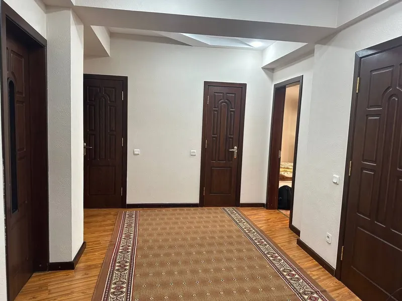 Мирзо Улугбек. 2-комн • 60м² • 4/9 6 Мирзо Улугбек. 2-комн • 60м² • 4/9 6