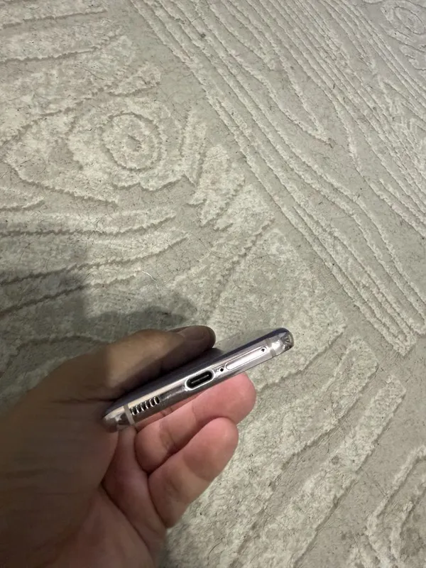 Samsung S21 5G 256Gb holati yaxshi Aybi yóq ekrani orginal — фото 4