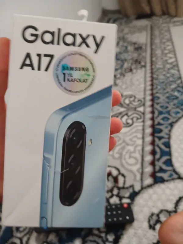 samsung A17 6/128 1