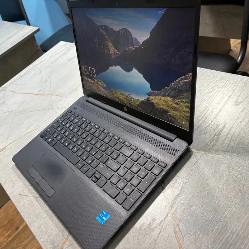 HP Noutbook i 3 core 1 HP Noutbook i 3 core 1