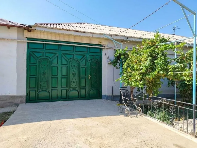 Hovli sotiladi, hamma sharoitlari bor tayyor 1 Hovli sotiladi, hamma sharoitlari bor tayyor 1