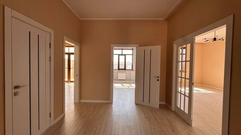 4 xonali kvartira, 126 m2, Yashnobod 10 4 xonali kvartira, 126 m2, Yashnobod 10