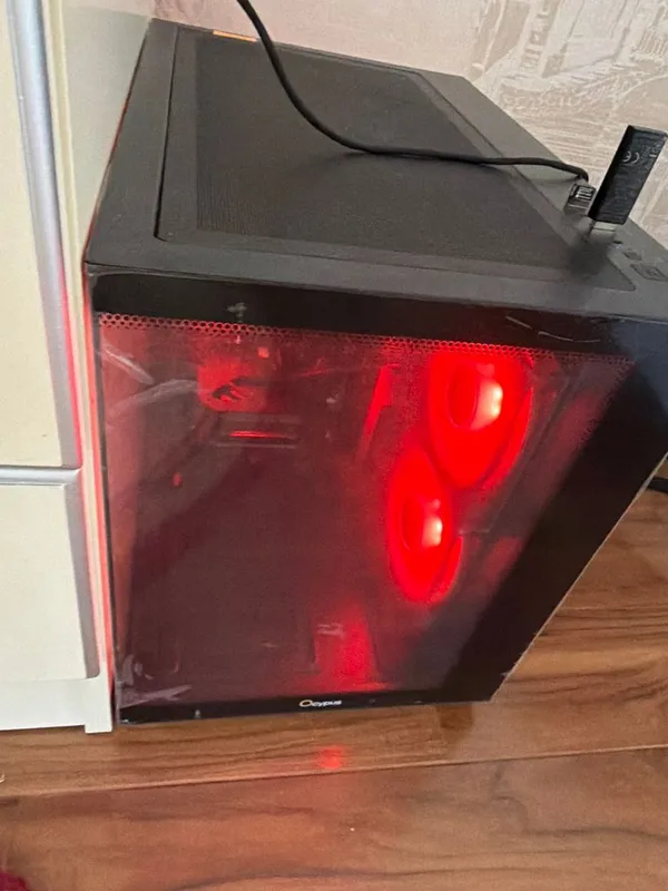 Продается пк с 2 мониторами — фото 2