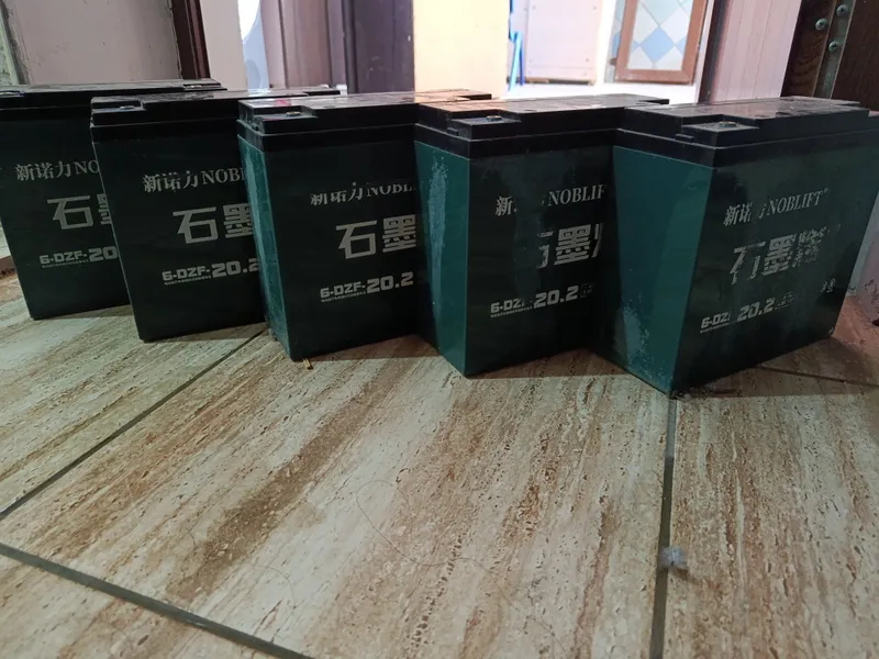 Sotiladi Geleviy batarey electro skuterga 3