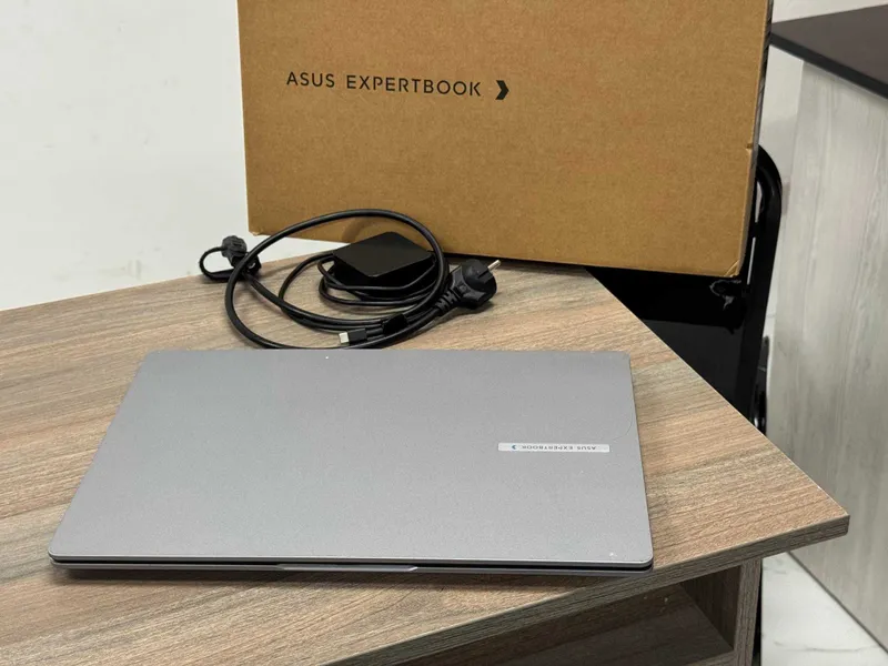 asus expertbook p1 2