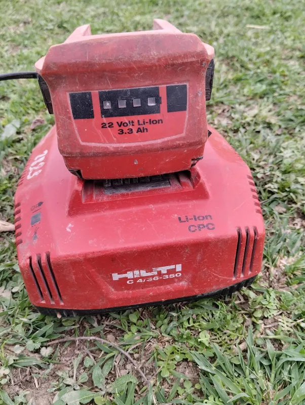 Hilti zaryadniki