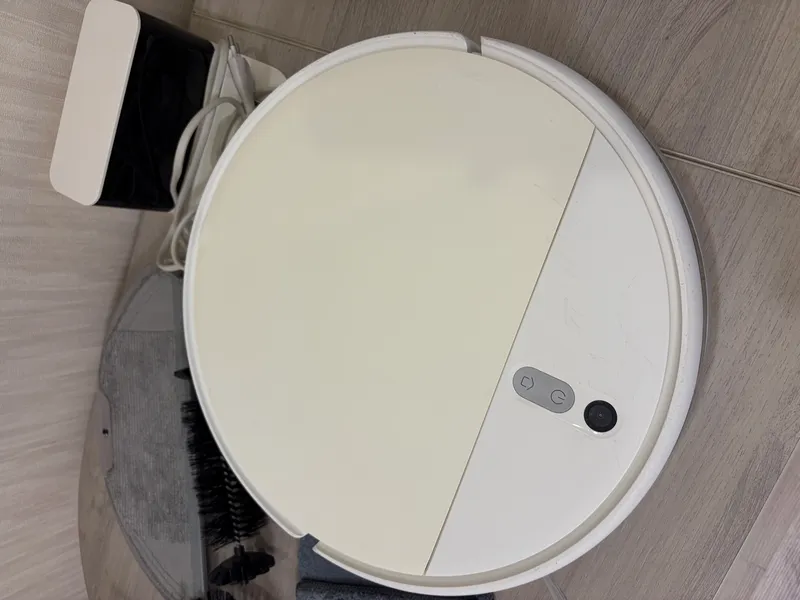 Xiaomi robot changyutgich 4 Xiaomi robot changyutgich 4