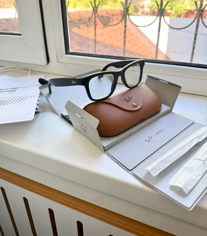 Ray Ban Meta (Gen2) 53 Transitions Gray 4 Ray Ban Meta (Gen2) 53 Transitions Gray 4