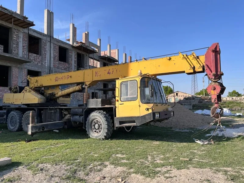 Kran sotiladi srochna 3 Kran sotiladi srochna 3