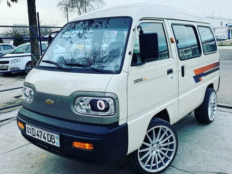 Damas xizmati bor kere bo'sa aloqaga chiqila ubu joyga oborib kelish