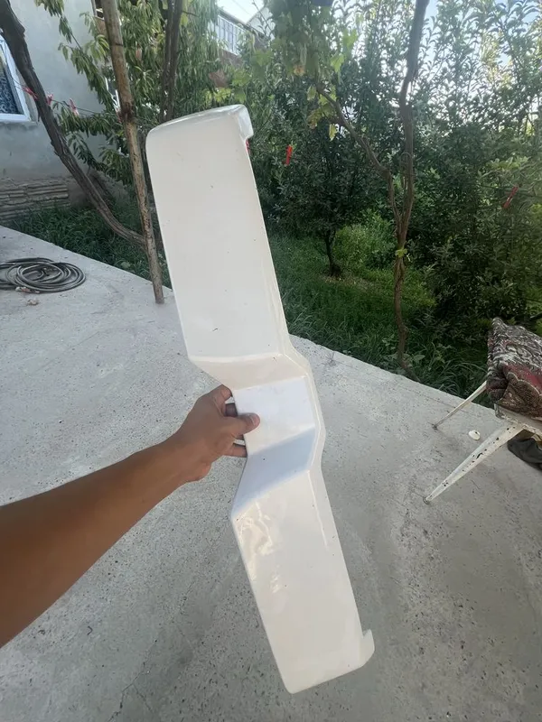 Spark qanot tom uchun 1 Spark qanot tom uchun 1