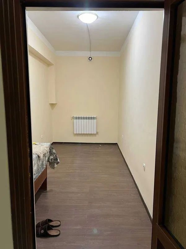 АРЕНДА полуподвального офисного помещения в Бульваре(площадь:150+ м2) 4