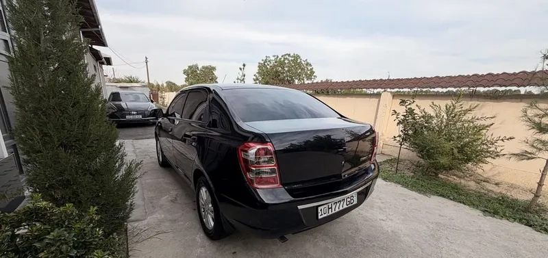 Автомобиль Cobalt, 4-я позиция 4 Автомобиль Cobalt, 4-я позиция 4