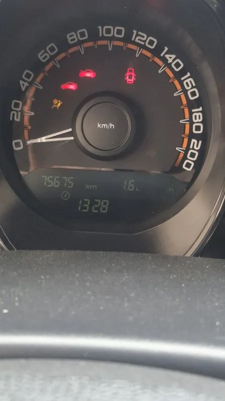 Lada vesta sotiladi 4