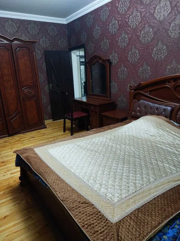 Сдаётся 5 ти комнатная квартира на Юнусабаде 9 квл. — фото 1