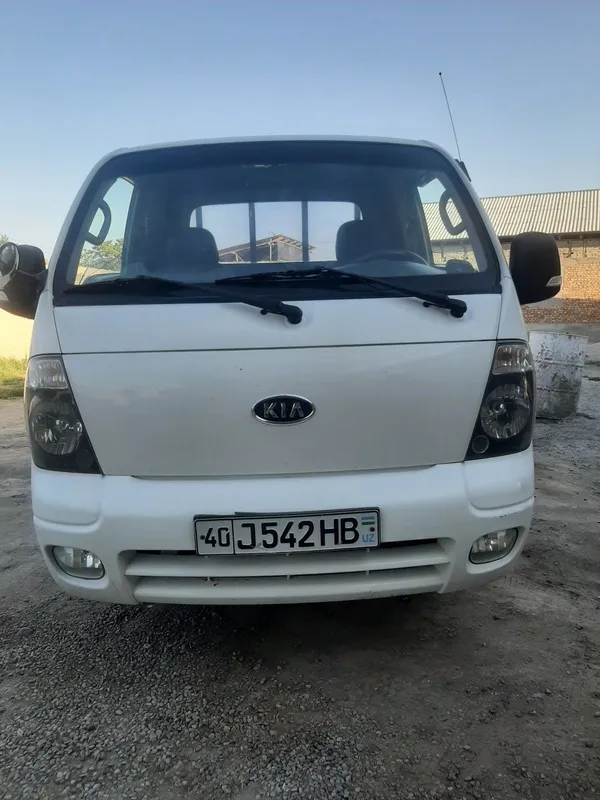 Kia bongo sotiladi 1 Kia bongo sotiladi 1