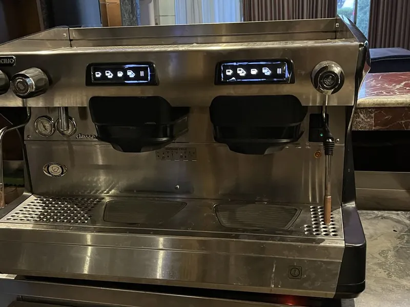 Кофемашина профессиональная Италия Rancilio Classe 5 USB, 2 группы