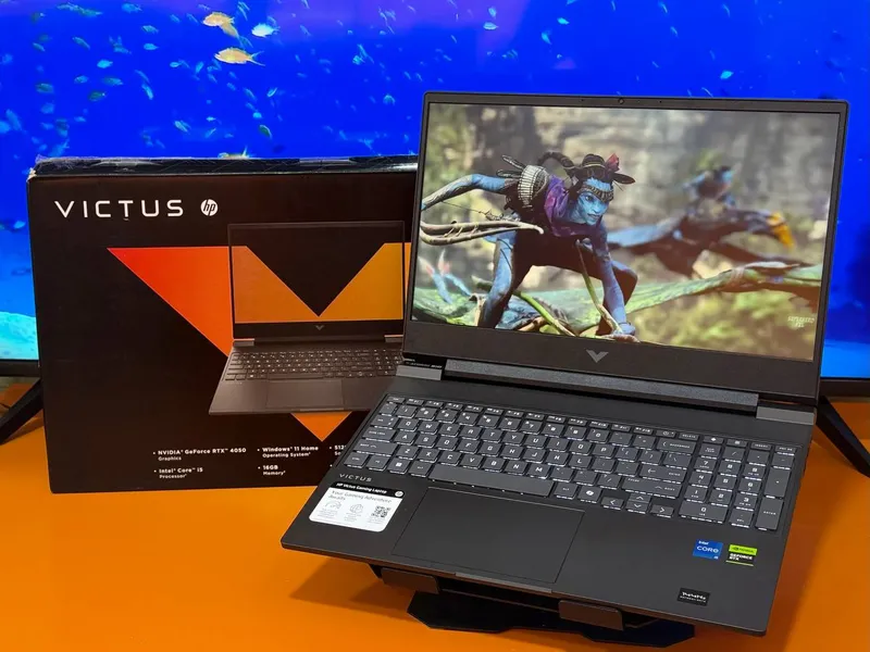 HP Victus 4
